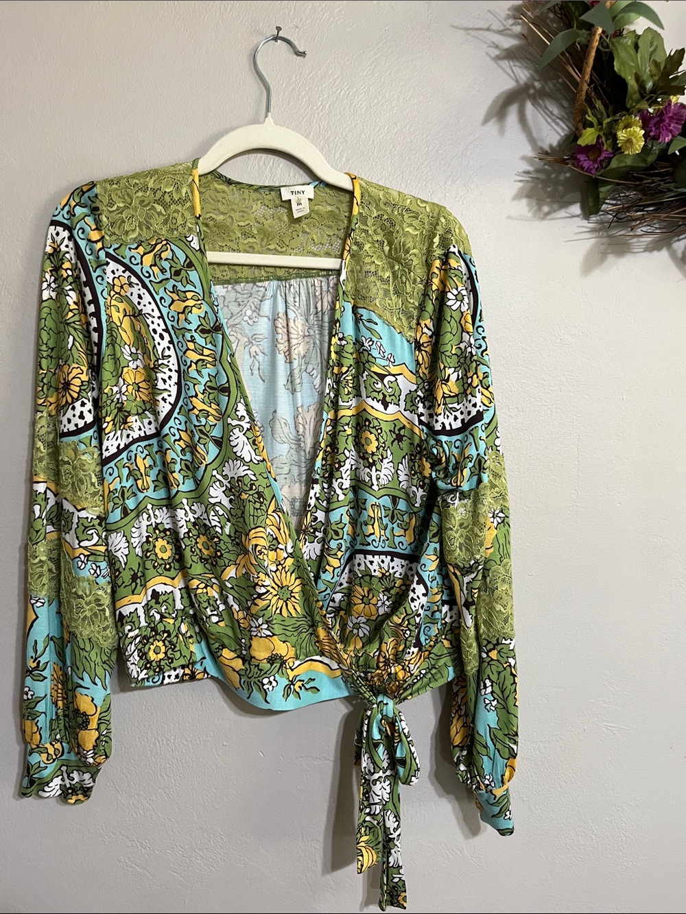 💐Anthropologie- Tiny Green and Aqua Floral Wrap Tie Blouse